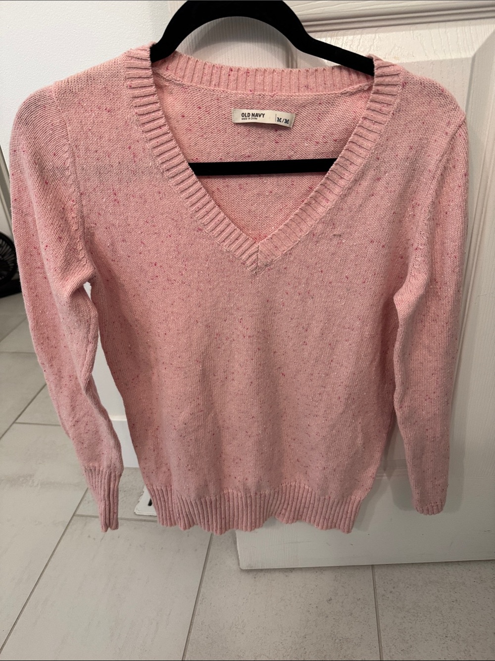 Old Navy Light Pink Speckled V-Neck Sweater